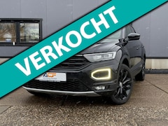 Volkswagen T-Roc - 1.5 TSI Sport Business R BLACK EDITION