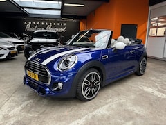 MINI Cooper - 1.5 COOPER PEPPER / JCW Pakket/ Leder Sportstoelen/ Carplay