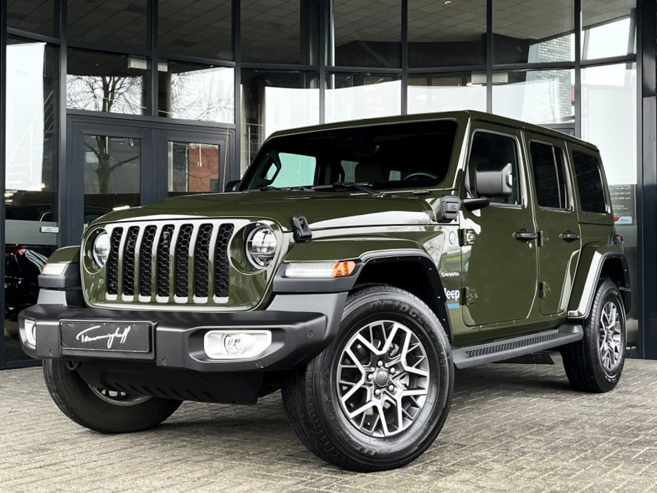 Jeep Wrangler - 4XE 380 SAHARA - LEDER - CAMERA - 18 INCH - AutoWereld.nl