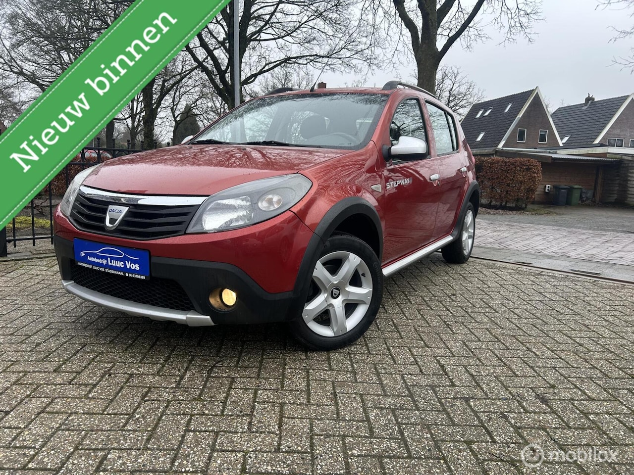 Dacia Sandero Stepway - 1.6 Airco, grote beurt - AutoWereld.nl