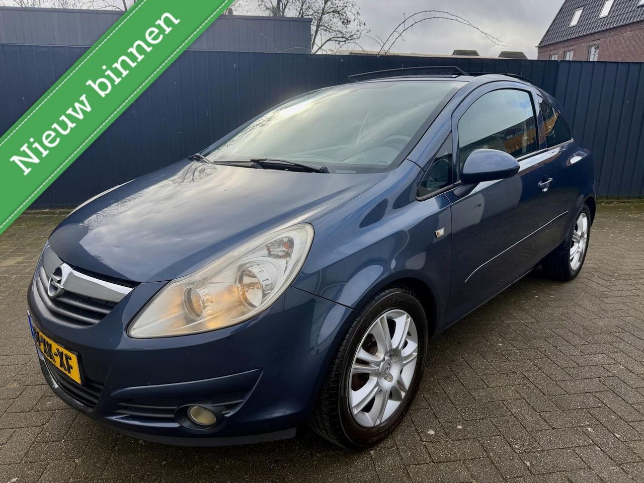 Opel Corsa - 1.2-16V Enjoy Panoramadak Airco Apk Nap - AutoWereld.nl