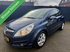 Opel Corsa - 1.2-16V Enjoy Panoramadak Airco Apk Nap