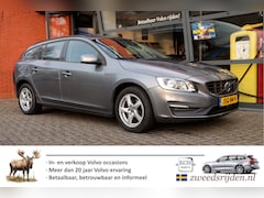 Volvo V60 - 2.0 D2 120 pk, Leer, Navi, Stoelverwarming, Trekhaak