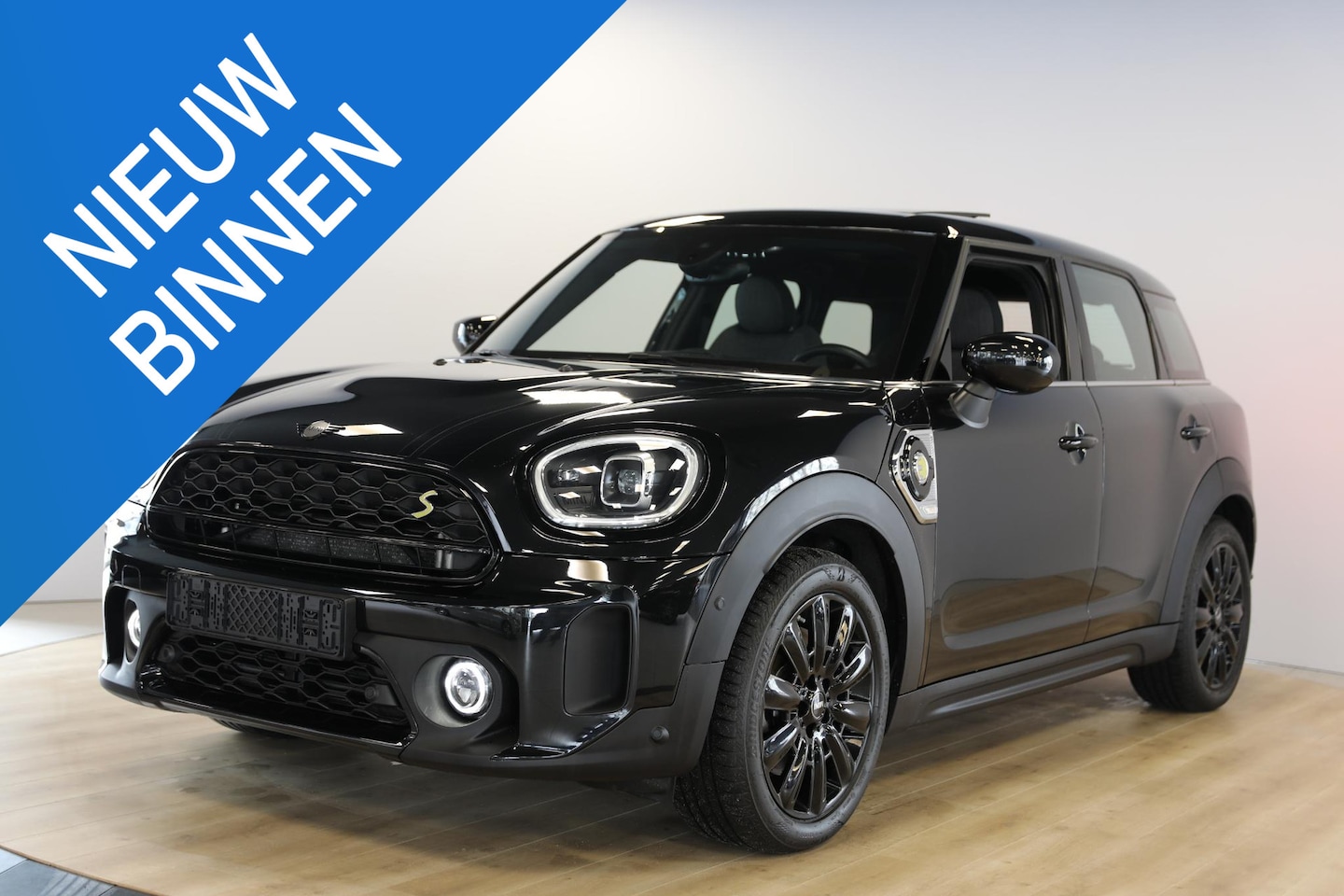 MINI Countryman - Mini 1.5 Cooper S E ALL4 ALL4 | Schuif- kanteldak | Cruise Adaptief | Union Jack Achterlic - AutoWereld.nl