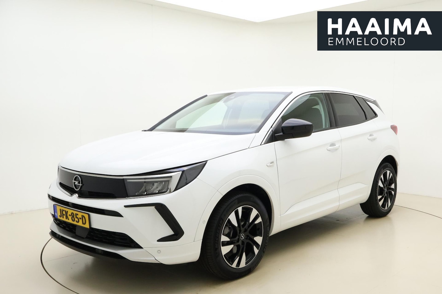 Opel Grandland - 1.2 Turbo 130pk Automaat Business Elegance | Navigatie via APP | Climate & Cruise Control - AutoWereld.nl