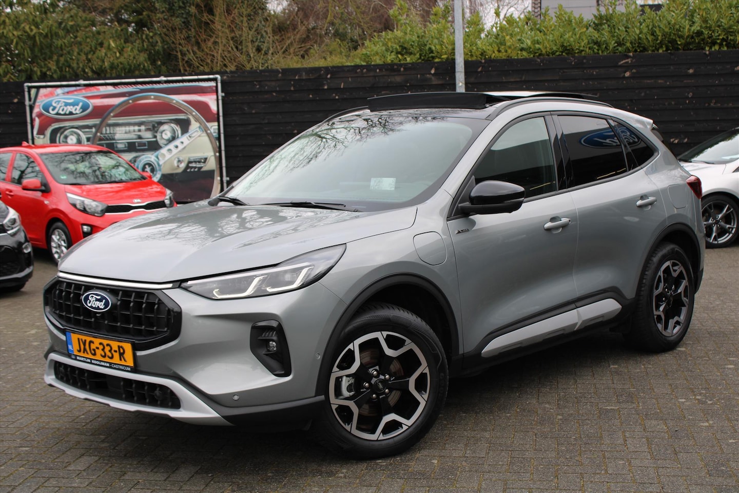 Ford Kuga - Active X 2.5 PHEV 243pk Automaat, Panoramadak, Technology en Winter Pack, Trekhaak - AutoWereld.nl