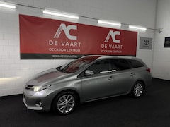 Toyota Auris - 1.8 Hybrid Lease+ - NAVI/PANODAK/CAM/XENON/NAP