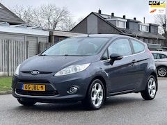 Ford Fiesta - 1.25 Titanium 1e Eigenaar*Cruise*Clima*Trekhaak*NAP*LM velgen*Dealer onderhouden
