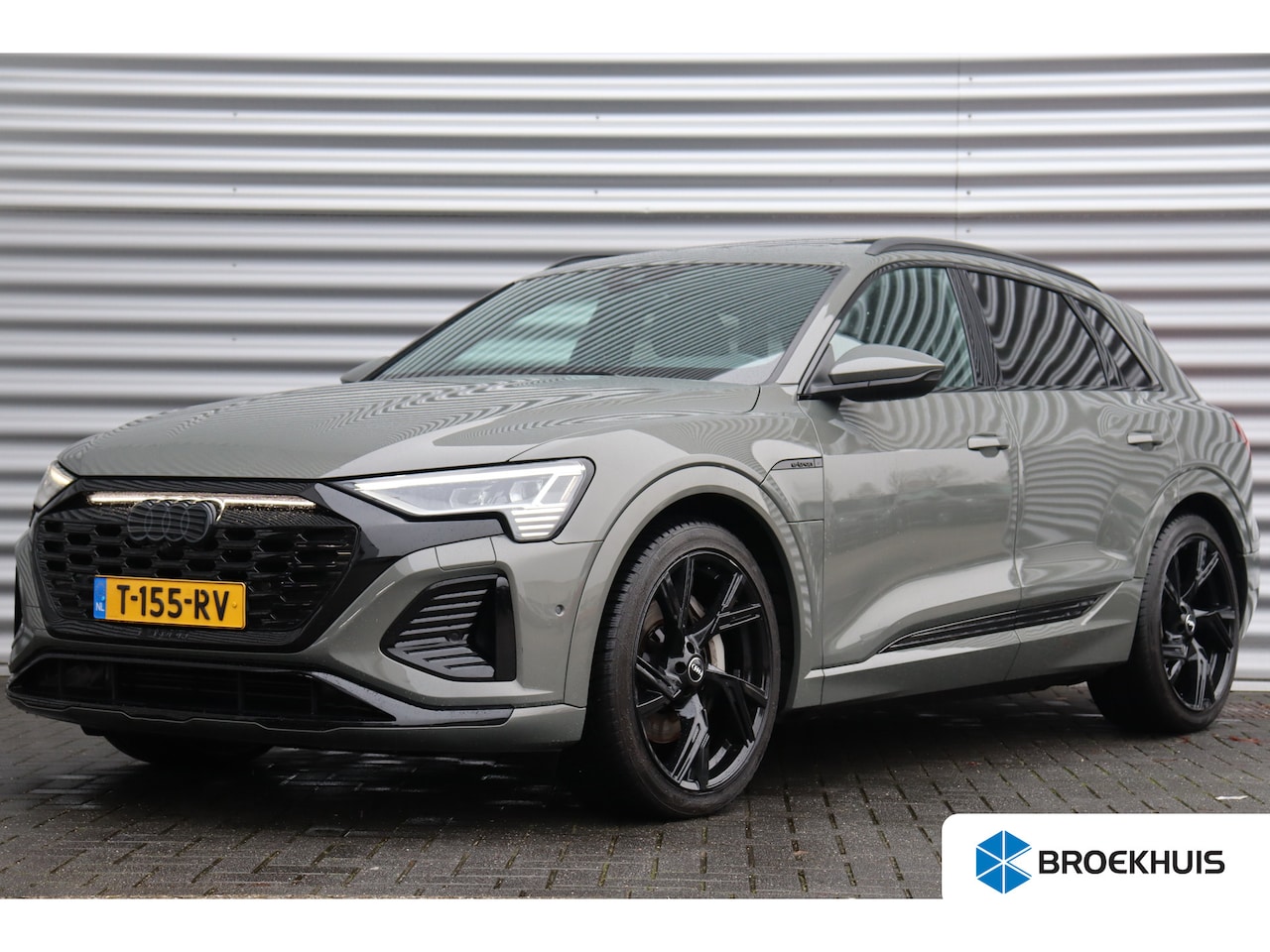 Audi Q8 e-tron - 50 95KWH QUATTRO 340PK S EDITION AUTOMAAT / NAVI / LEDER / CLIMA / FULL-LED / PDC / 20" LM - AutoWereld.nl