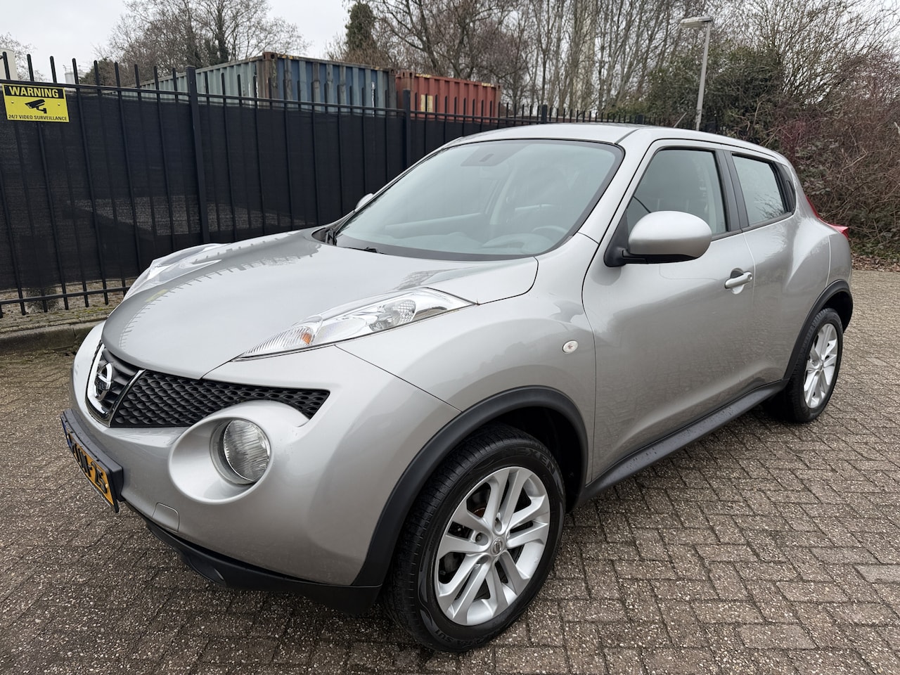 Nissan Juke - 1.6 Acenta Clima/Cruise/LMV/Trekhaak - AutoWereld.nl