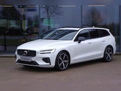 Volvo V60 - 2.0 T8 456 PK Plug-in Hybrid AWD Ultimate Dark Long Range, Panoramadak, Trekhaak, H/K Soun