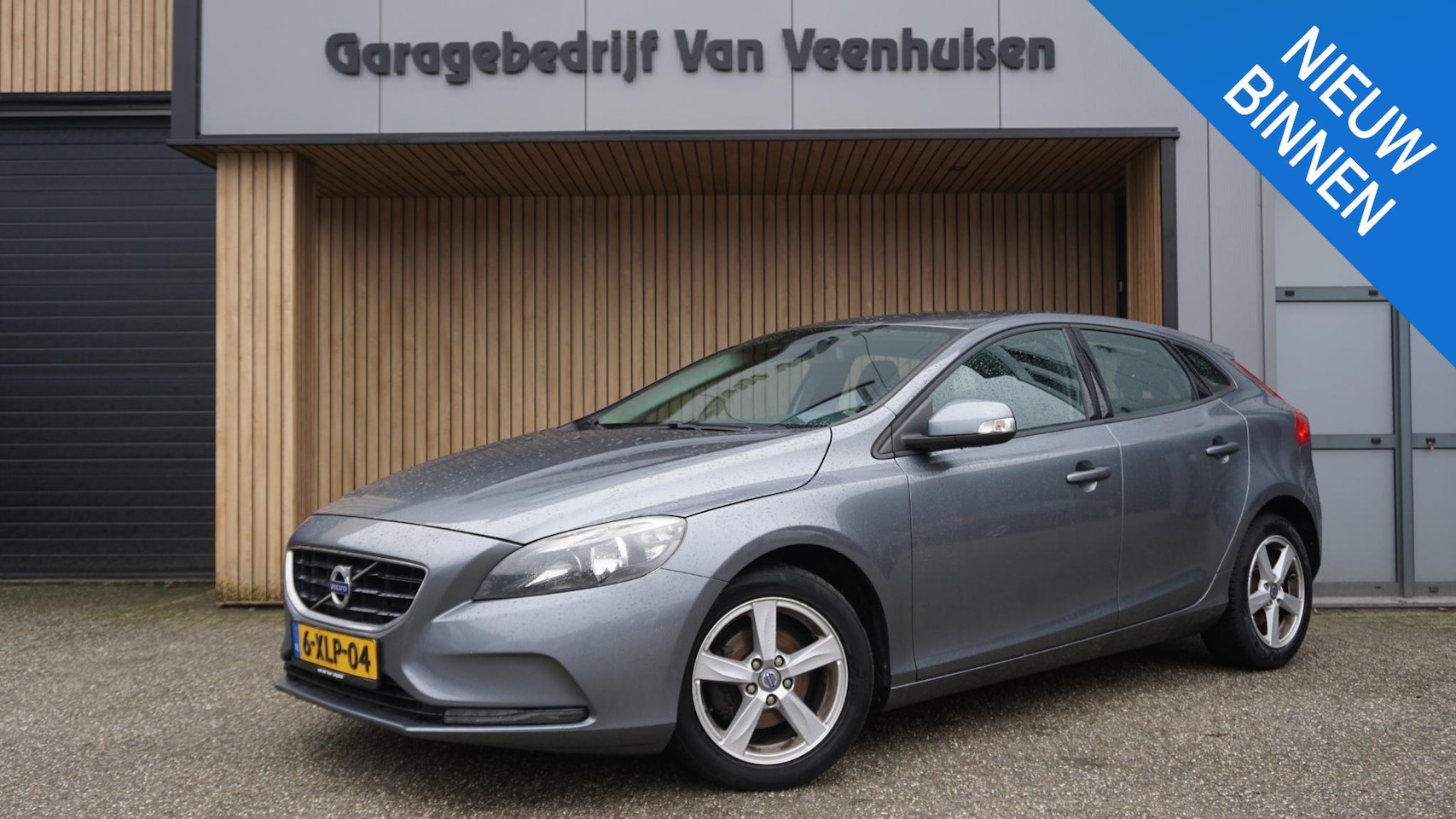 Volvo V40 - 1.6 115pk D2 Kinetic 5-drs Airco Trekhaak PDC *290468km* Cruise controle *NL auto* Export! - AutoWereld.nl