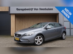 Volvo V40 - 1.6 115pk D2 Kinetic 5-drs Airco Trekhaak PDC *290468km* Cruise controle *NL auto* Export