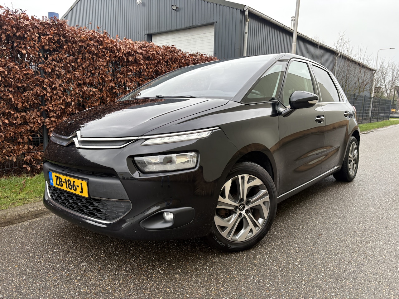 Citroën C4 Picasso - 1.6 THP Intensive / NAVI / CRUISE / AIRCO ECC / MASSAGE / STOELVERWARMING - AutoWereld.nl