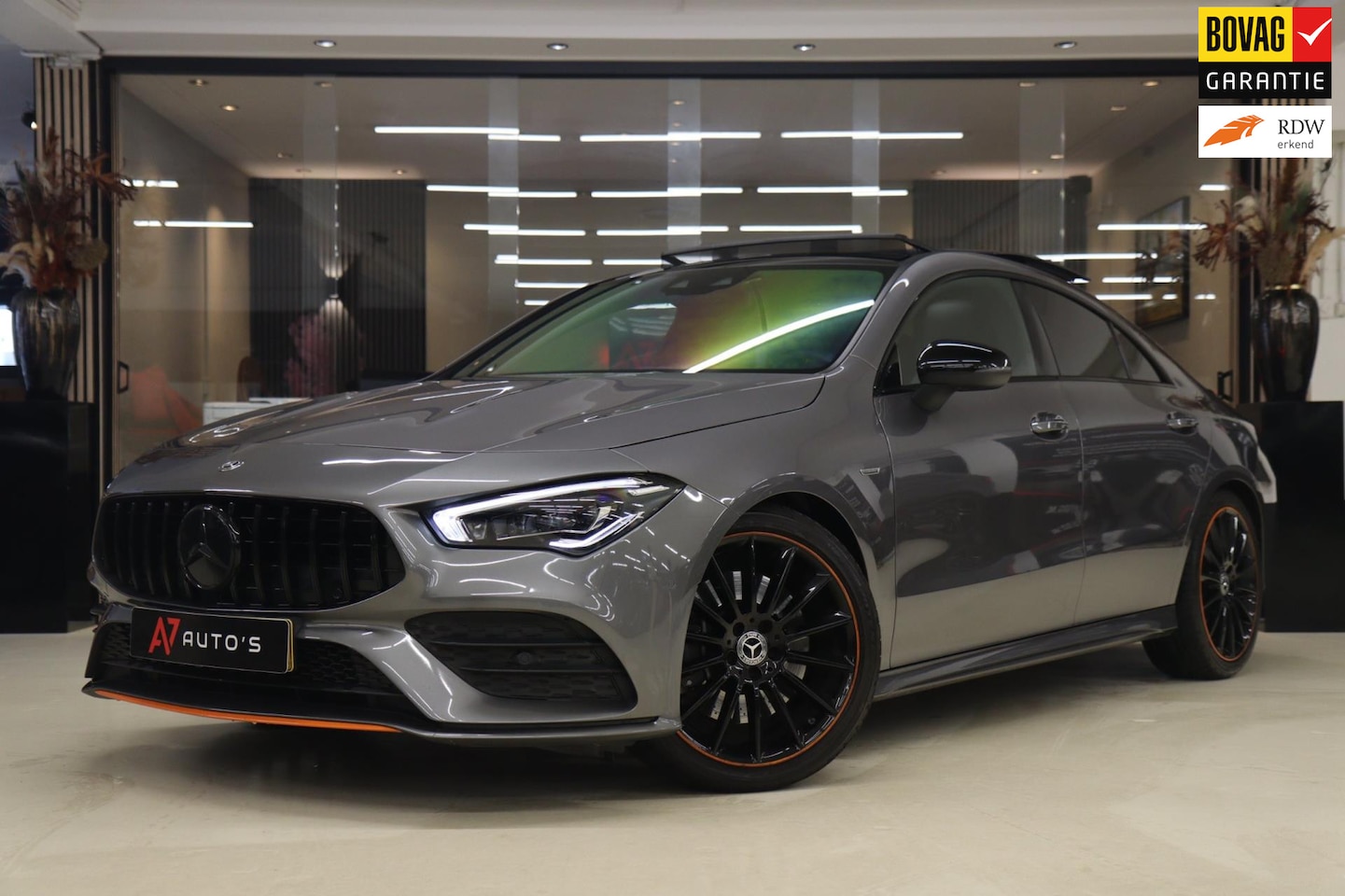 Mercedes-Benz CLA-Klasse - 220 ORANGE EDITION Nap/Pano/Memory/Sfeer/Cam/carplay/BOMVOL - AutoWereld.nl