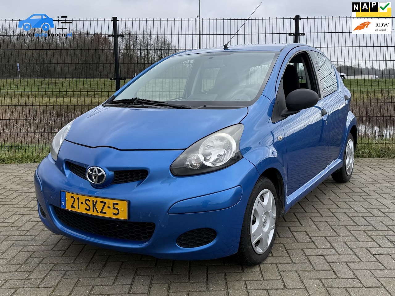 Toyota Aygo - 1.0-12V Now | Airco | Elektr. ramen | Scherm - AutoWereld.nl