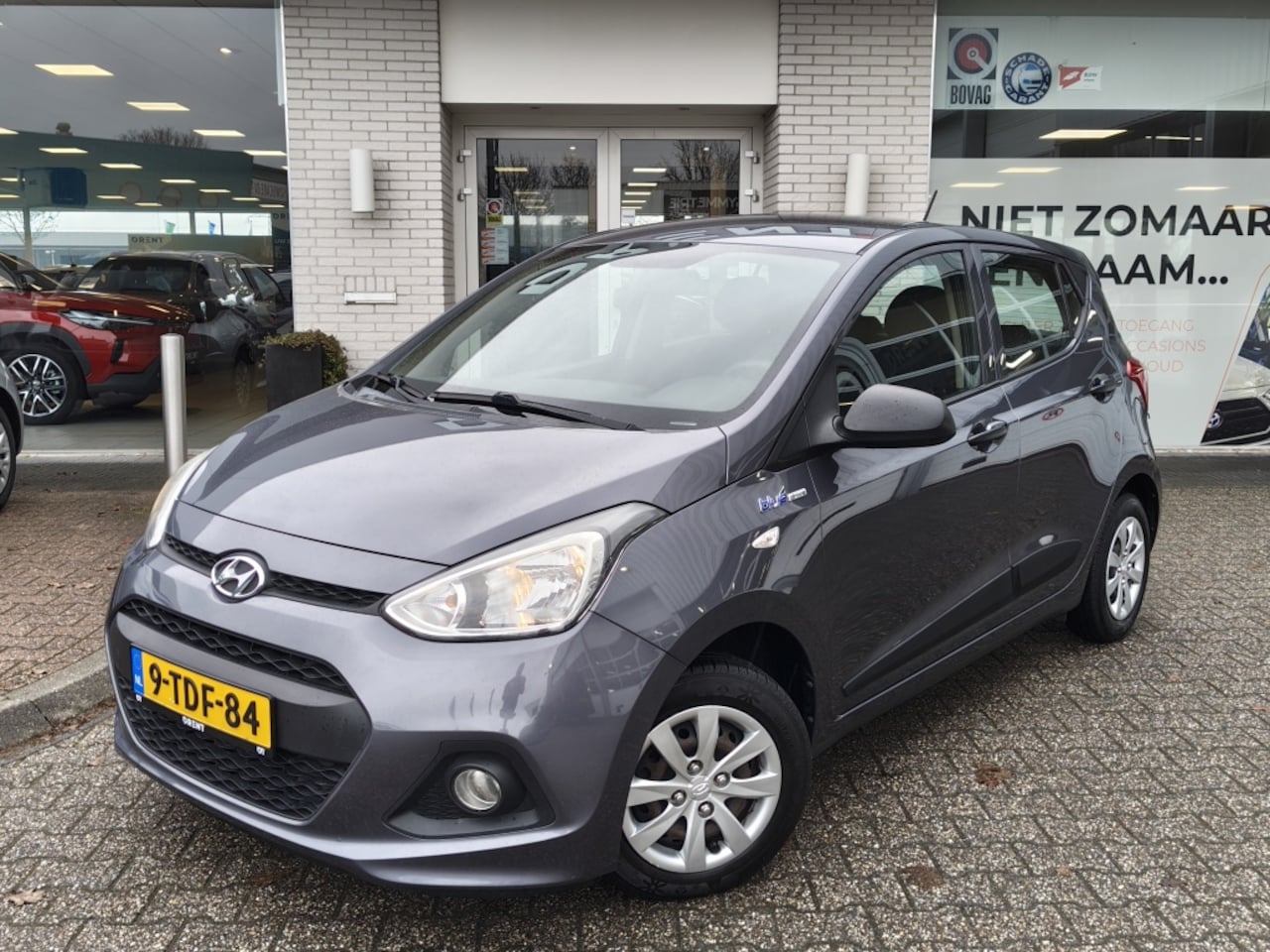 Hyundai i10 - 1.0i i-Drive | Nette Auto! | Radio | Centrale Vergrendeling - AutoWereld.nl