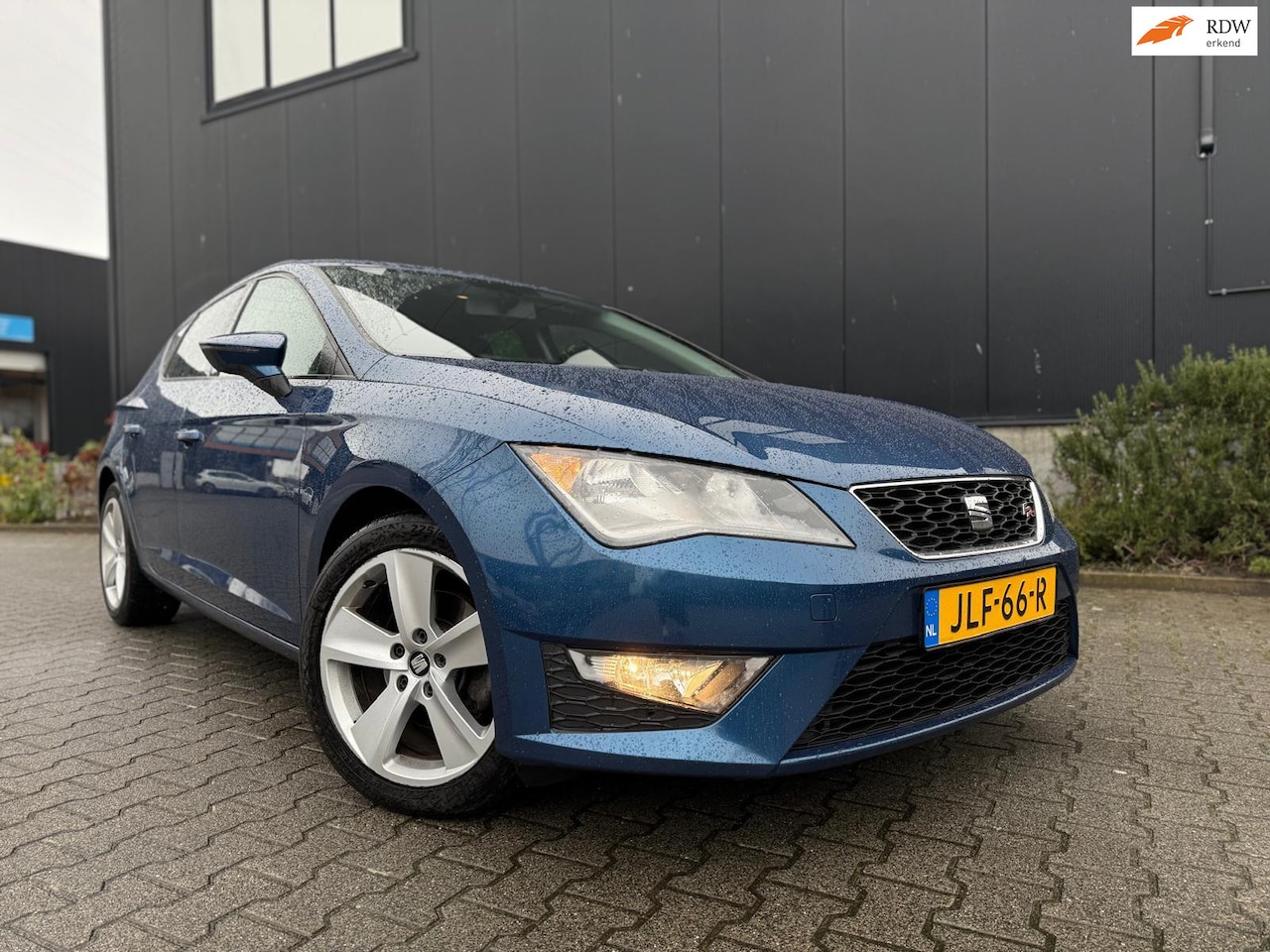 SEAT Leon - 2.0 TDI FR Dynamic 2.0 TDI FR Dynamic - AutoWereld.nl