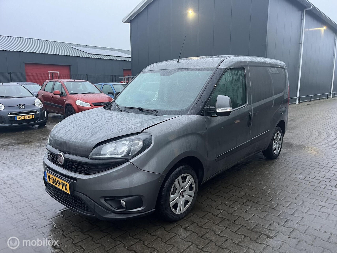 Fiat Doblò Cargo - 1.3 MJ L1 2018 AIRCO TREKHAAK EURO6 SCHADE - AutoWereld.nl