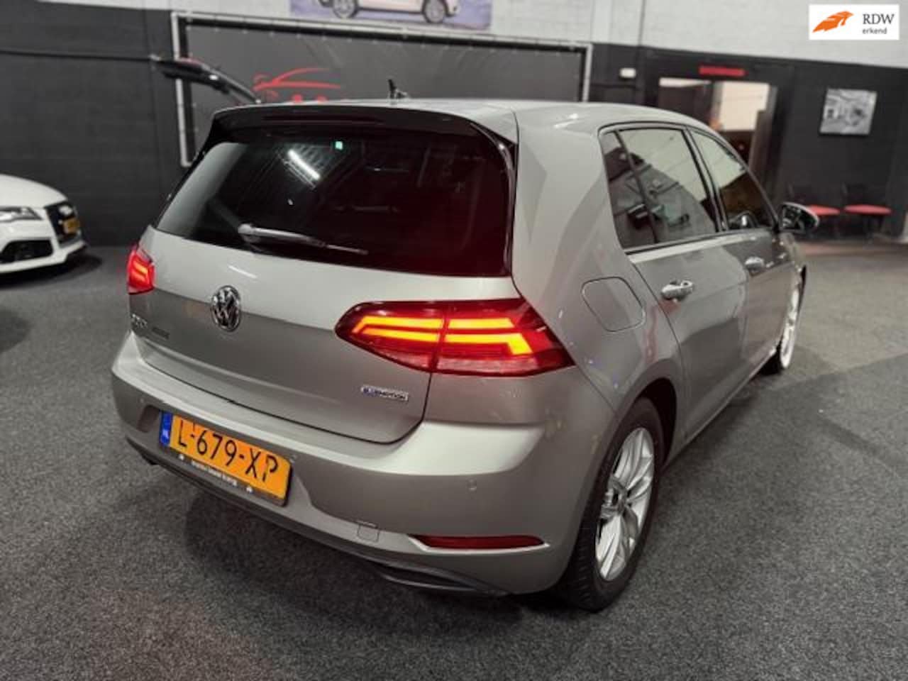 Volkswagen Golf - 1.5 TSI Comfortline Business 1.5 TSI Comfortline Business - AutoWereld.nl