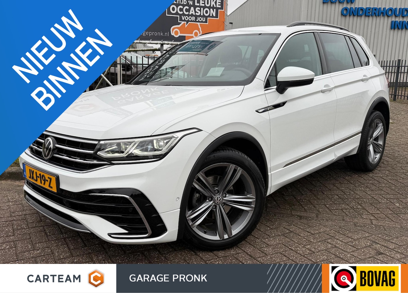 Volkswagen Tiguan - 1.5 TSI R-Line 2X CARPLAY/NAVI/KEYLESSS - AutoWereld.nl