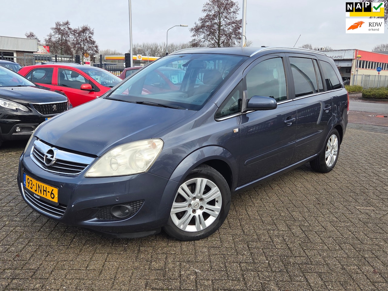 Opel Zafira - 1.8 Cosmo/NAVI/CRUIS CONTROL/TREKHAAK - AutoWereld.nl