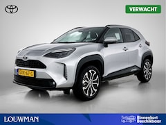 Toyota Yaris Cross - 1.5 Hybrid 115 First Edition | BTW Voertuig | Stoel en stuurverwarming | Achteruitrijcamer