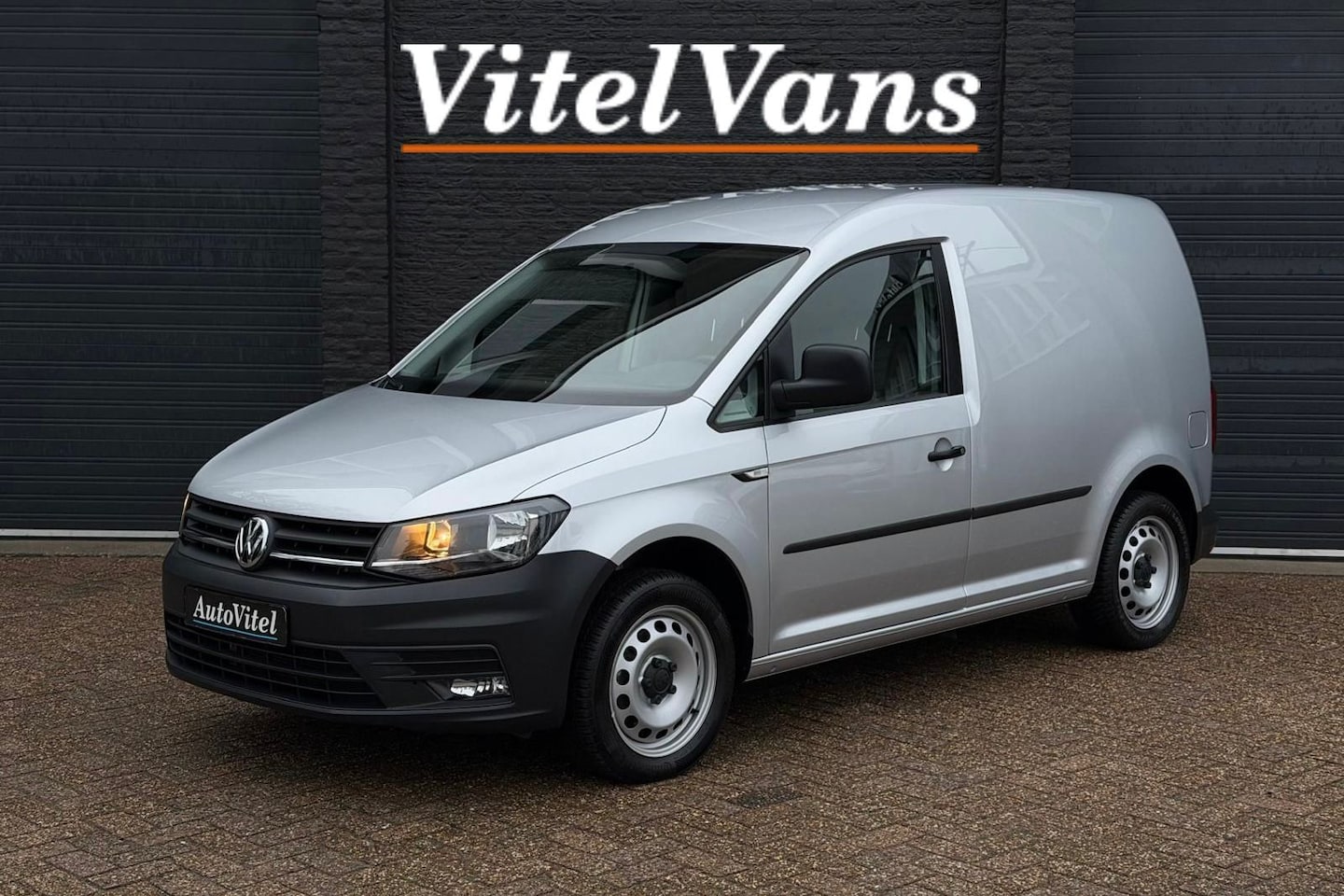 Volkswagen Caddy - 1.4 TSI 125 PK L1H1 | Clima | NAVI | Trekhaak | Stoelverwarming - AutoWereld.nl