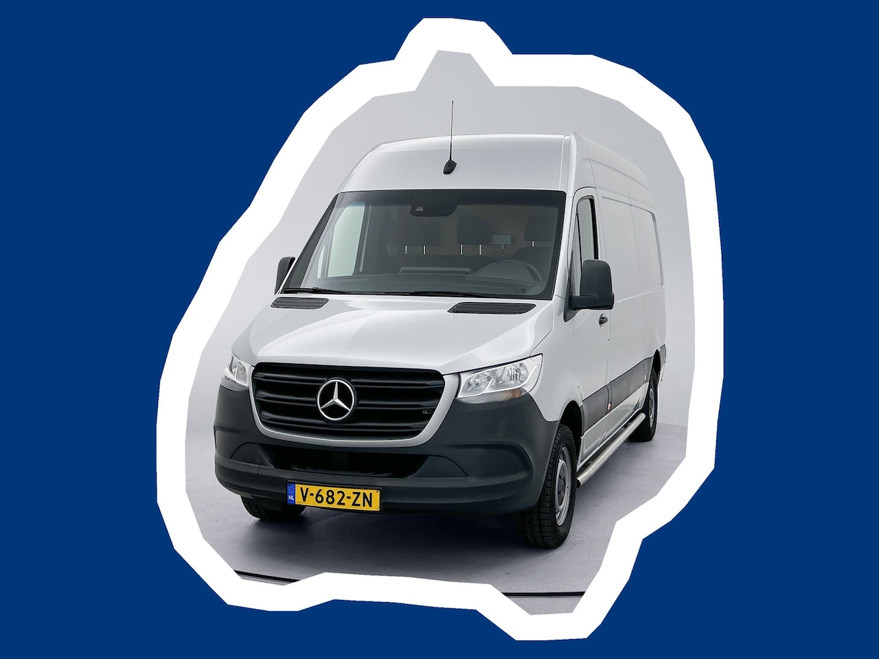 Mercedes-Benz Sprinter - 314 2.2 CDI L2H2 Automaat Laadlift Omvormer 220v Luchtgeveerde stoel Navigatie MBUX Camera - AutoWereld.nl