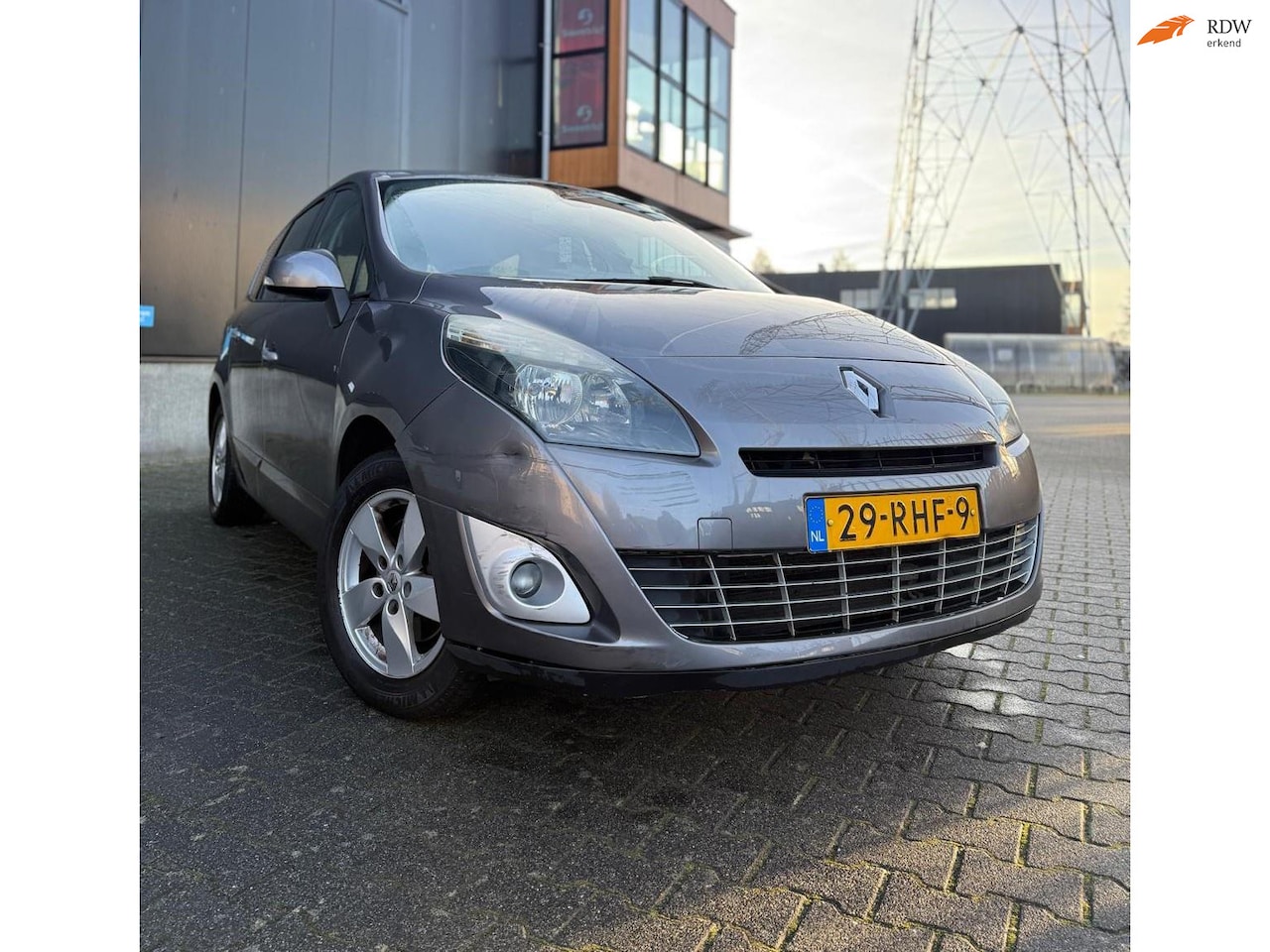 Renault Grand Scénic - 2.0 Dynamique 7p. 2.0 Dynamique 7p. - AutoWereld.nl