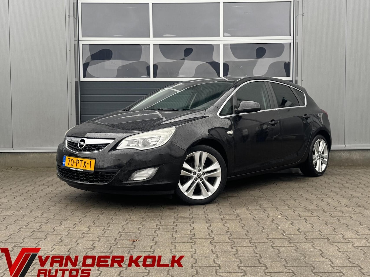 Opel Astra - 1.4 Turbo Edition | Trekhaak | Cruise | Climate | Sensoren | Lichtmetaal | Navigatie - AutoWereld.nl