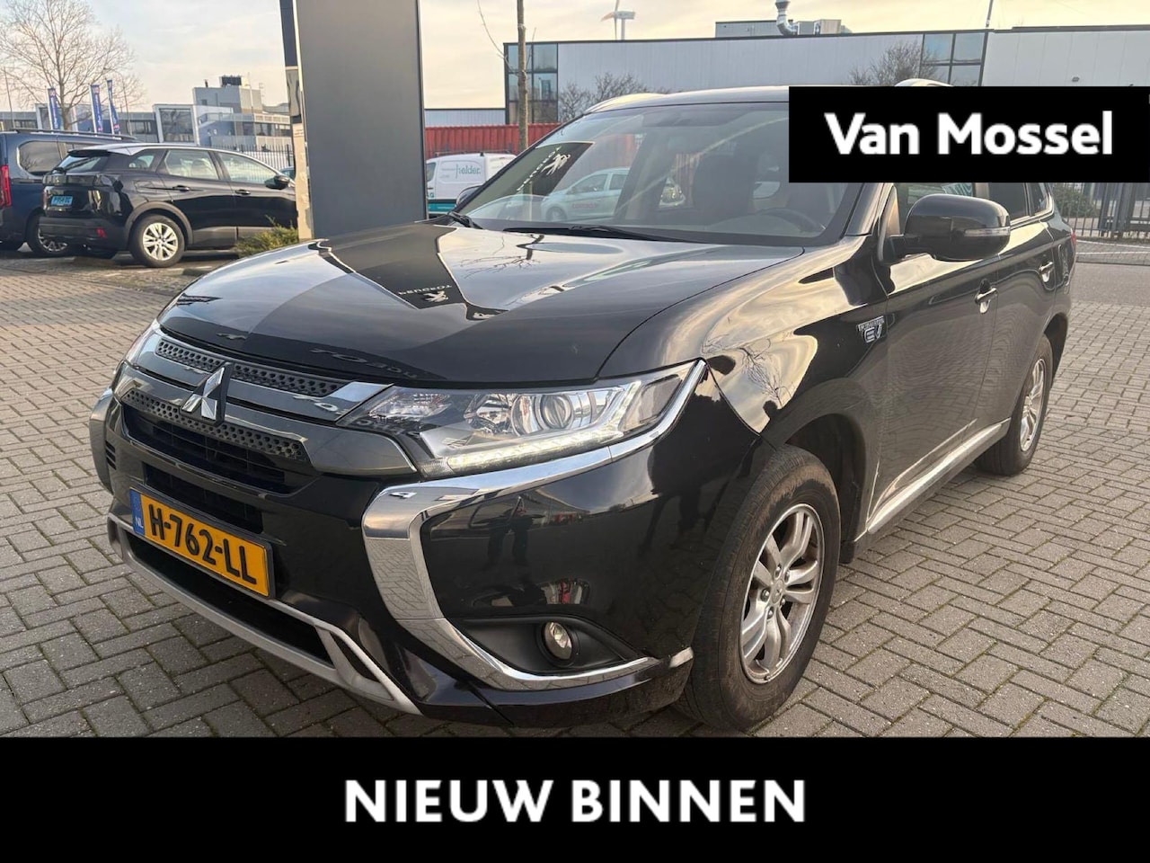 Mitsubishi Outlander - 2.4 PHEV Pure 2.4 PHEV Pure - AutoWereld.nl