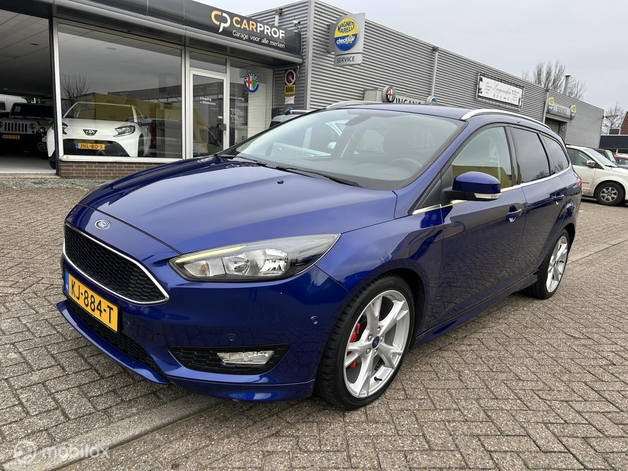 Ford Focus Wagon - 125 pk Sport-Line - AutoWereld.nl