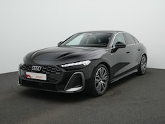 Audi A5 Limousine - 2.0 TFSI 150 pk S-tronic S edition / S-Line | Achteruitrijcamera | Stoelverwarming | Adapt