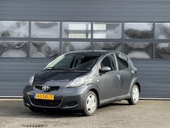 Toyota Aygo - 1.0-12V COMFORT NAVIGATOR I AUTOMAAT I 5-DEURS I AIRCONDITIONING I NAVIGATIE