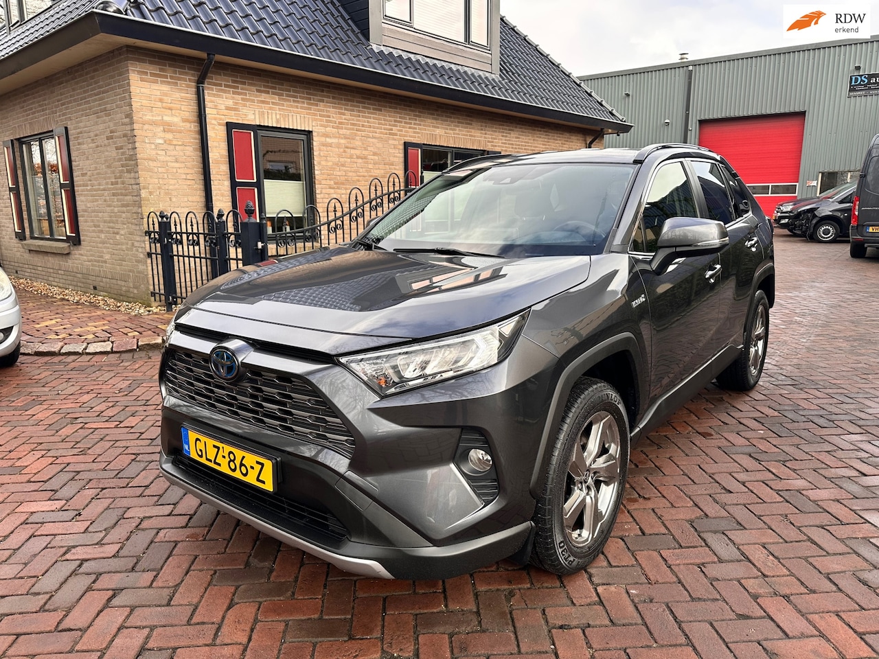 Toyota RAV4 - 2.5 Hybrid Active 2.5 Hybrid Active - AutoWereld.nl