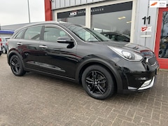 Kia Niro - 1.6 GDi Hybrid DynamicLine Carplay/Camera