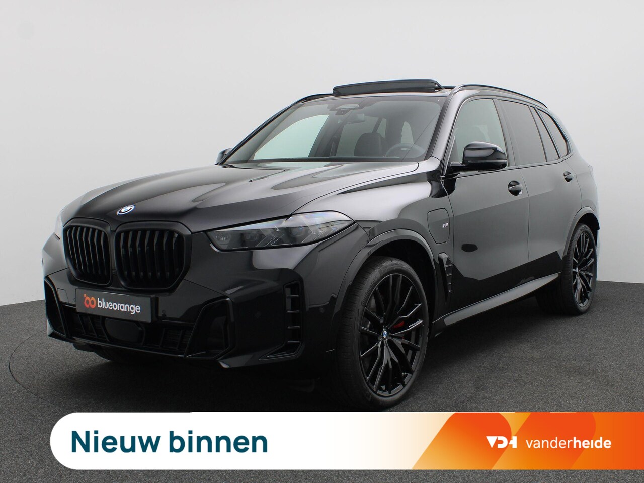 BMW X5 - xDrive50e 490PK Aut. M-Sport, Pano-Schuifdak, Trekhaak, Stoelverwarming en ventilatie, Ada - AutoWereld.nl