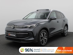 Volkswagen Tiguan - 1.5 eHybrid Life Edition 204PK DSG Pano-Schuifdak, Trekhaak, 19" LM Velgen, Adaptieve Crui