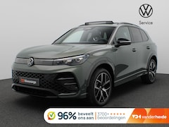 Volkswagen Tiguan - 1.5 eHybrid R-Line Business 204PK DSG Pano-Schuifdak, Black Style, Trekhaak, 20" LM Velgen