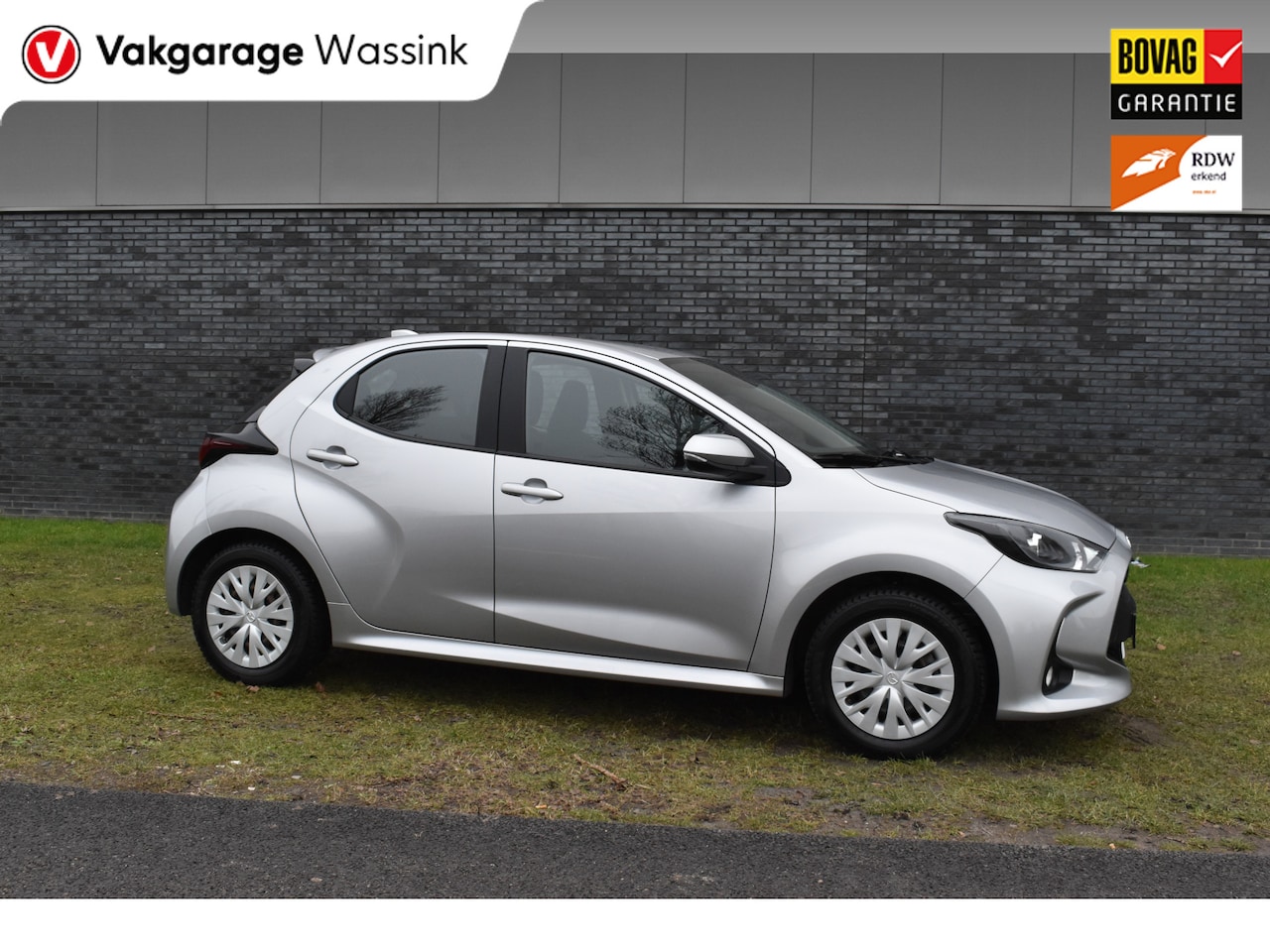 Mazda 2 Hybrid - 1.5 Pure Hybride automaat grijs - AutoWereld.nl