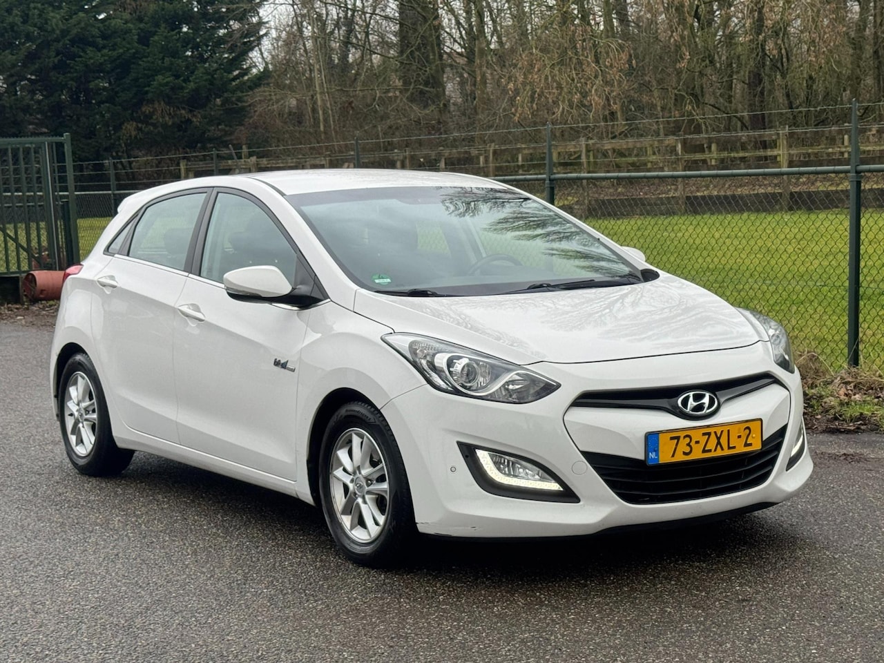 Hyundai i30 - 1.6 GDI i-Motion Plus /Navi/Camera/Cruise/Airco/ - AutoWereld.nl