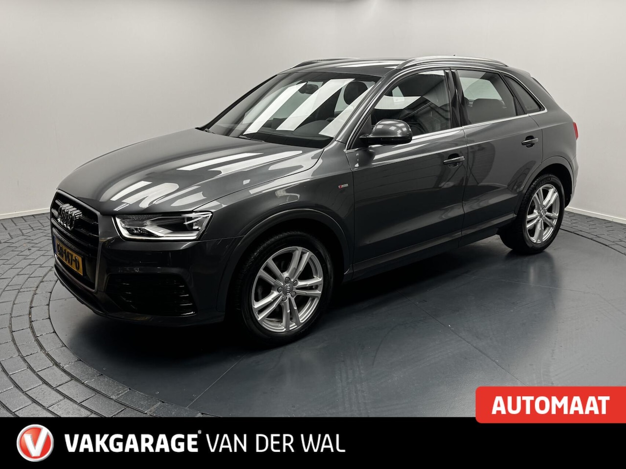 Audi Q3 - 2.0 TDi quattro S-Line Automaat-Trekhaak-Navigatie-Cr.contr-Clima-Parkeersensoren-Leder-Lm - AutoWereld.nl