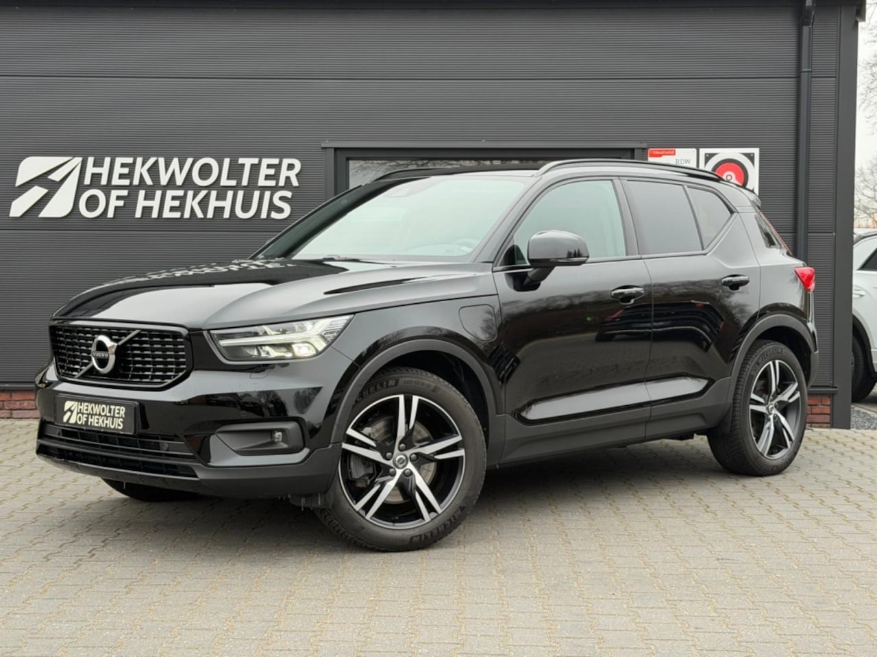 Volvo XC40 - 1.5 T5 Recharge R-Design | Harman/Kardon | Camera | ACC - AutoWereld.nl
