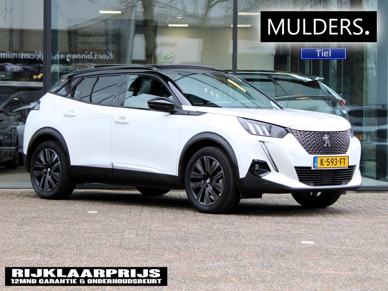 Peugeot e-2008 - EV GT Pack 50 kWh | Navi / Panoramadak / Camera - AutoWereld.nl