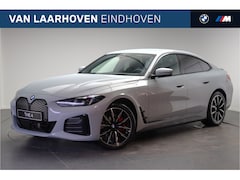 BMW i4 - eDrive40 Gran Coupe M Sport / Achteruitrijcamera / Adaptieve LED / Comfort Access / Parkin