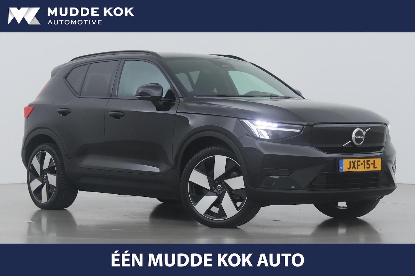 Volvo XC40 - Recharge Plus 70 kWh | ACC | BLIS | Stoel+Stuurverwarming | 20 Inch | Keyless | Getint Gla - AutoWereld.nl