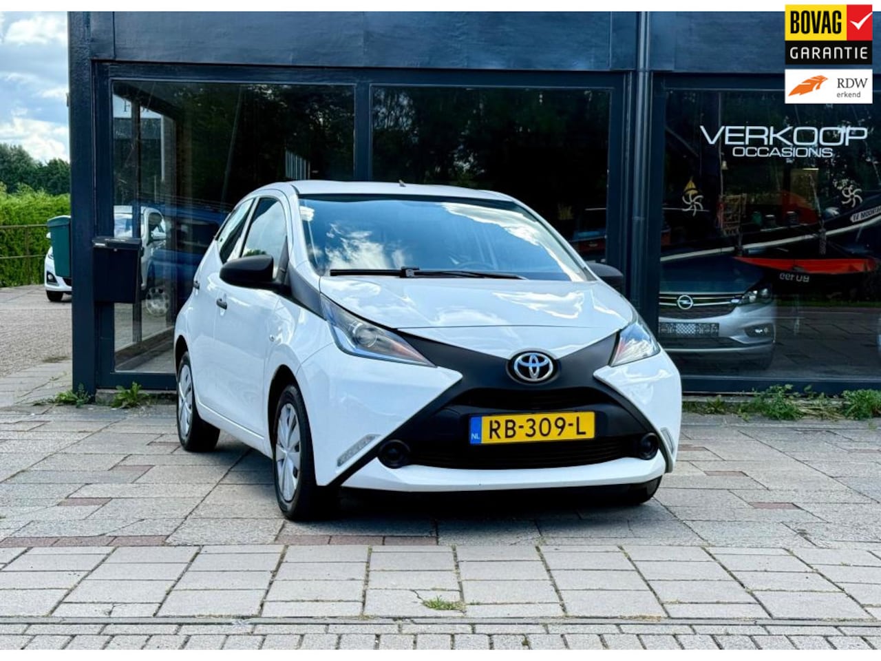 Toyota Aygo - 1.0 VVT-i x-fun 1.0 VVT-i x-fun - AutoWereld.nl