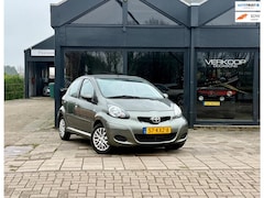 Toyota Aygo - 1.0-12V Aspiration Green luxe Uitvoering AUTOMAAT