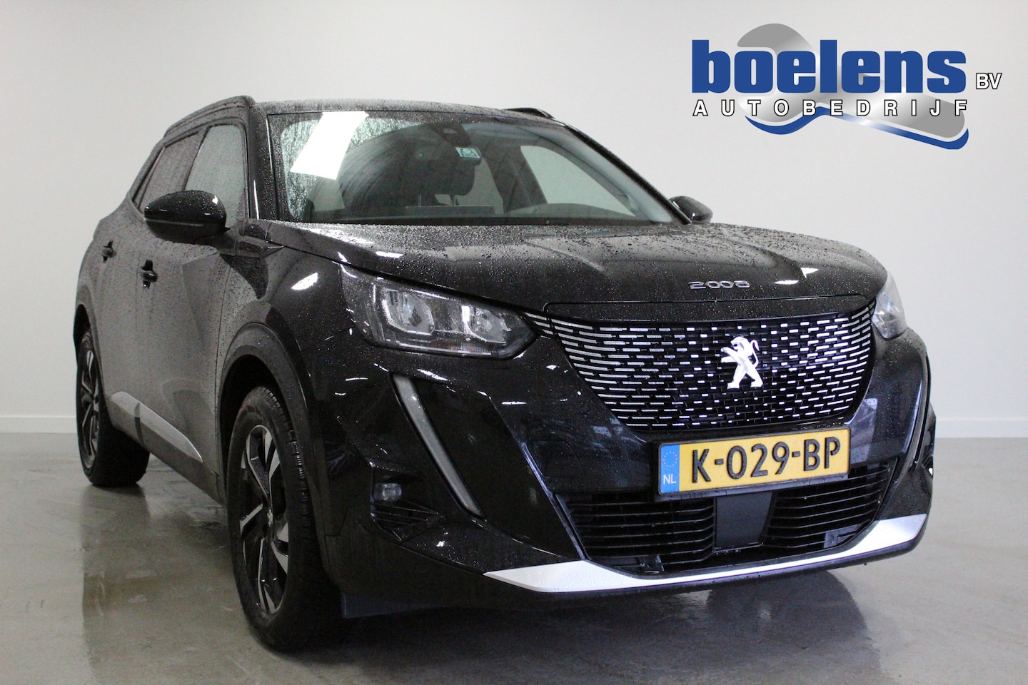Peugeot 2008 - 1.5 BlueHDi Blue Lease Allure | 17'LMV | CLIMA | D-GLAS | CRUISE | CAMERA | DAB-RADIO | CA - AutoWereld.nl